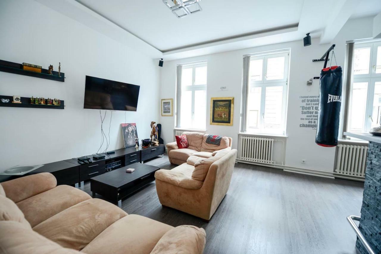 East-West Apartment Sarajevo Exterior photo