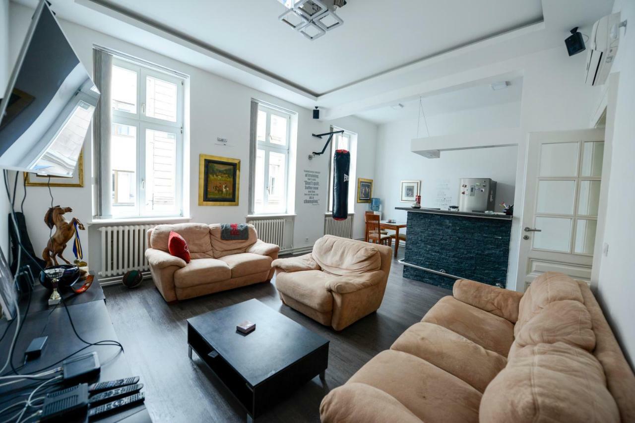East-West Apartment Sarajevo Exterior photo